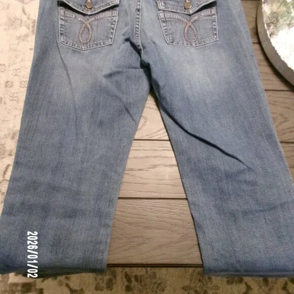 Calvin Klein Jeans Women's 10x30  Blue Boot Cut Medium Wash Denim Jeans - Picture 6 of 7